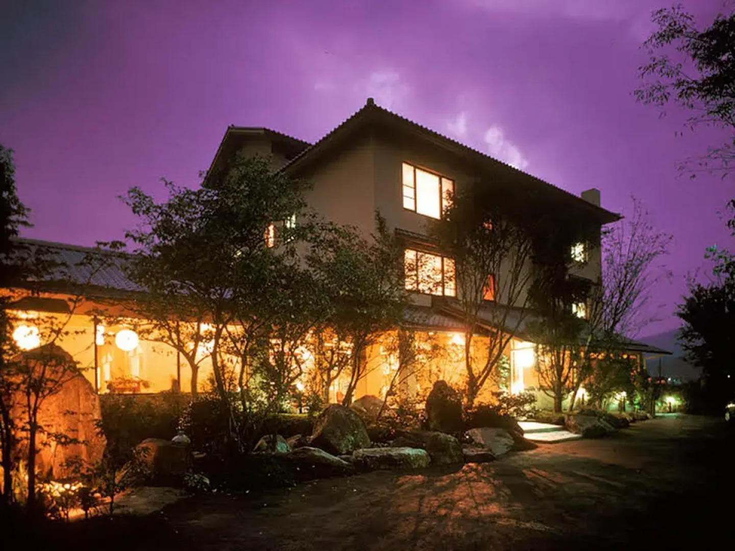 Yufuin Onsen Ryokan Mebaeso