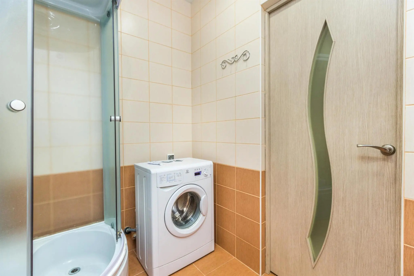 Central Park (Централ Парк) на проезде Геологоразведчиков