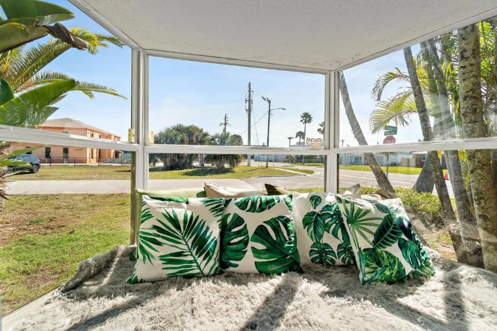 Family Getaway Pool Patio Fire Pit Walk To The Beach