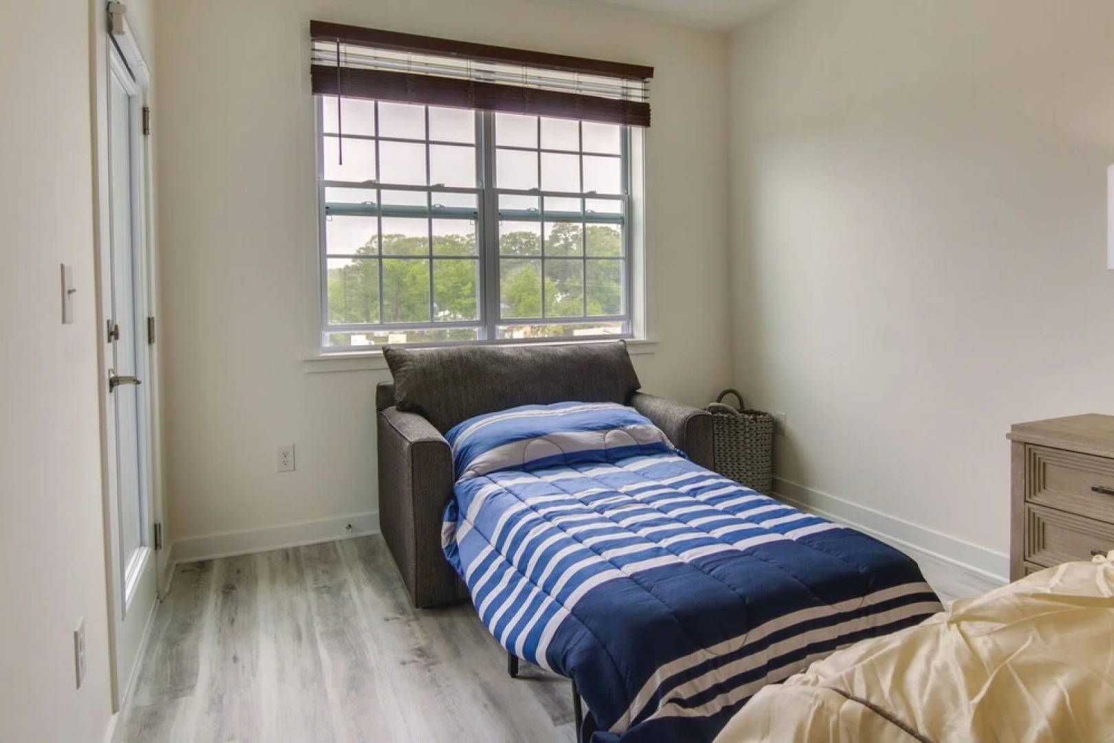 Creek Access & Balcony: Lewes Home Near Beaches