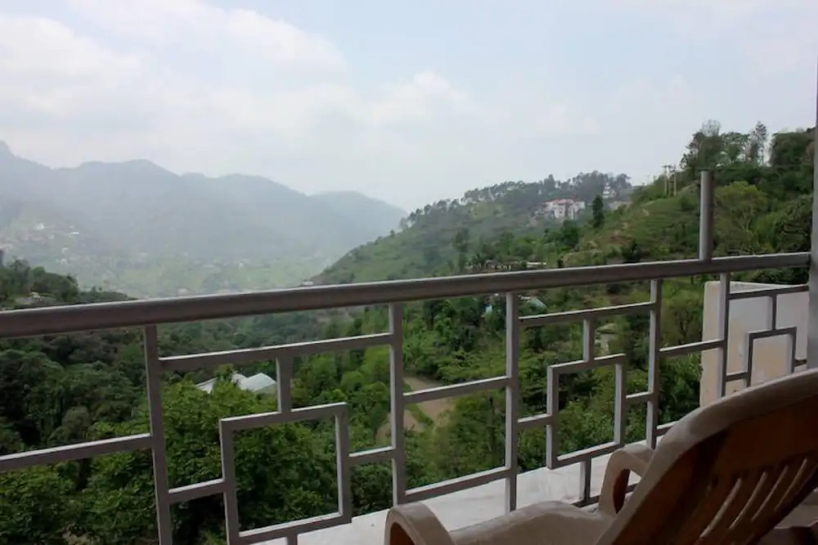 ADB Rooms Falcon Crest