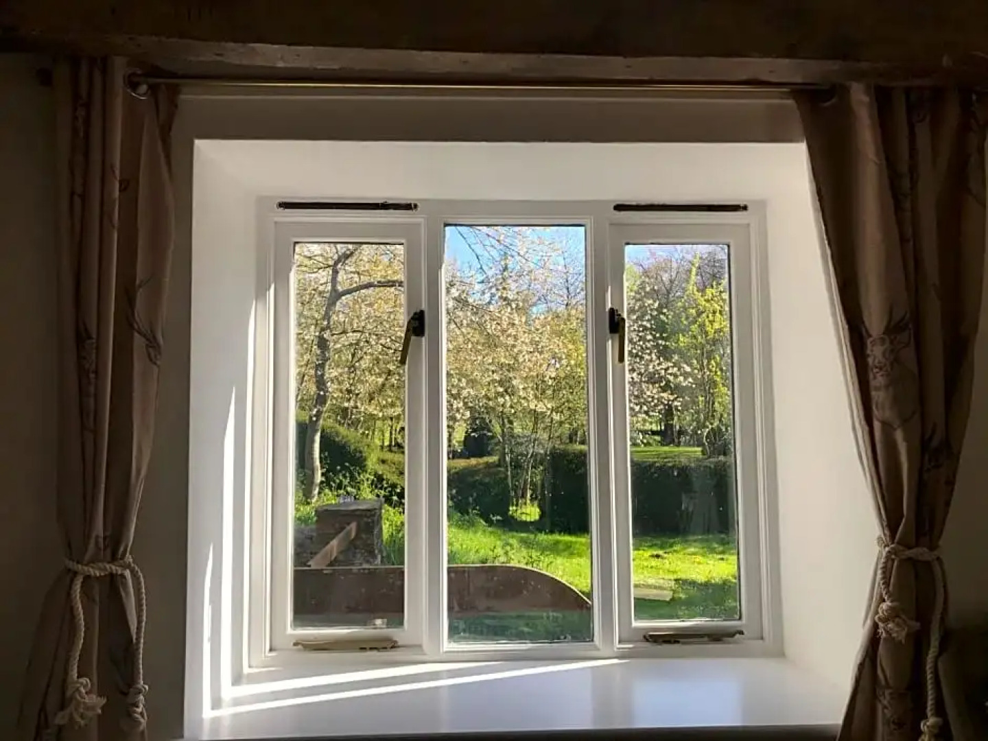 Old Mill House Bed and Breakfast, guest house