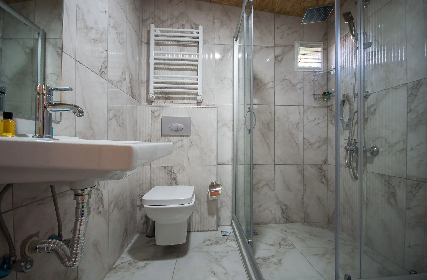 Newway Apartments