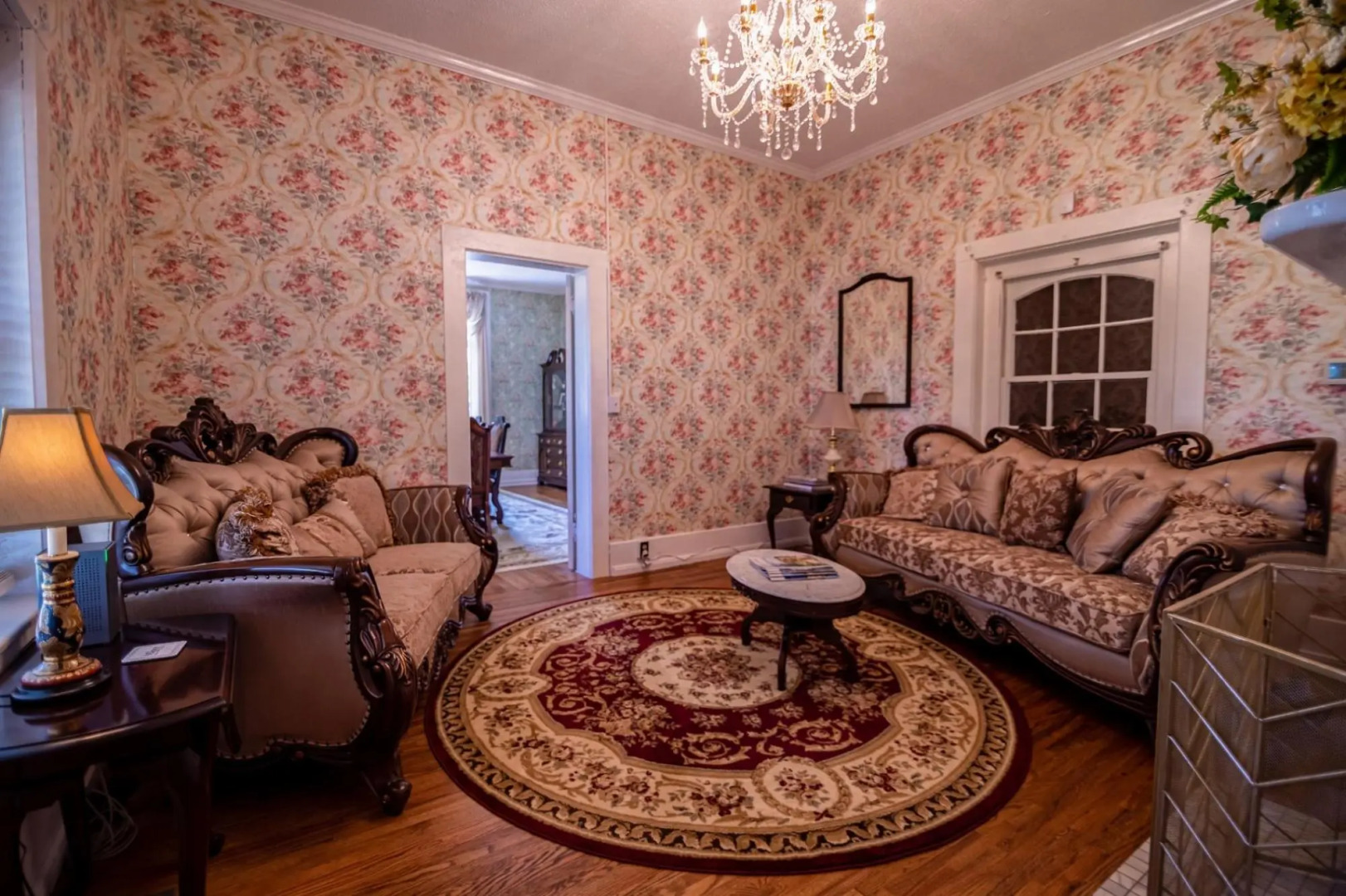 The Manor 1885 Altamont