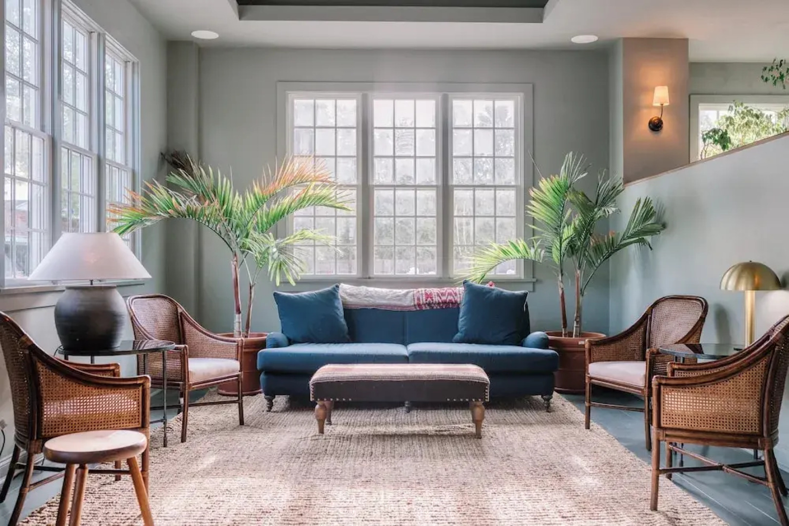 The Harbor Front Inn