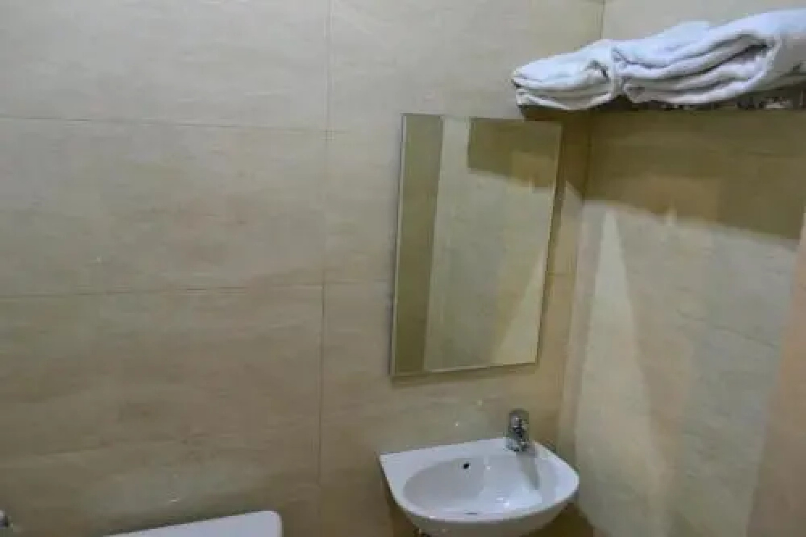 Family Budget Hotels F77