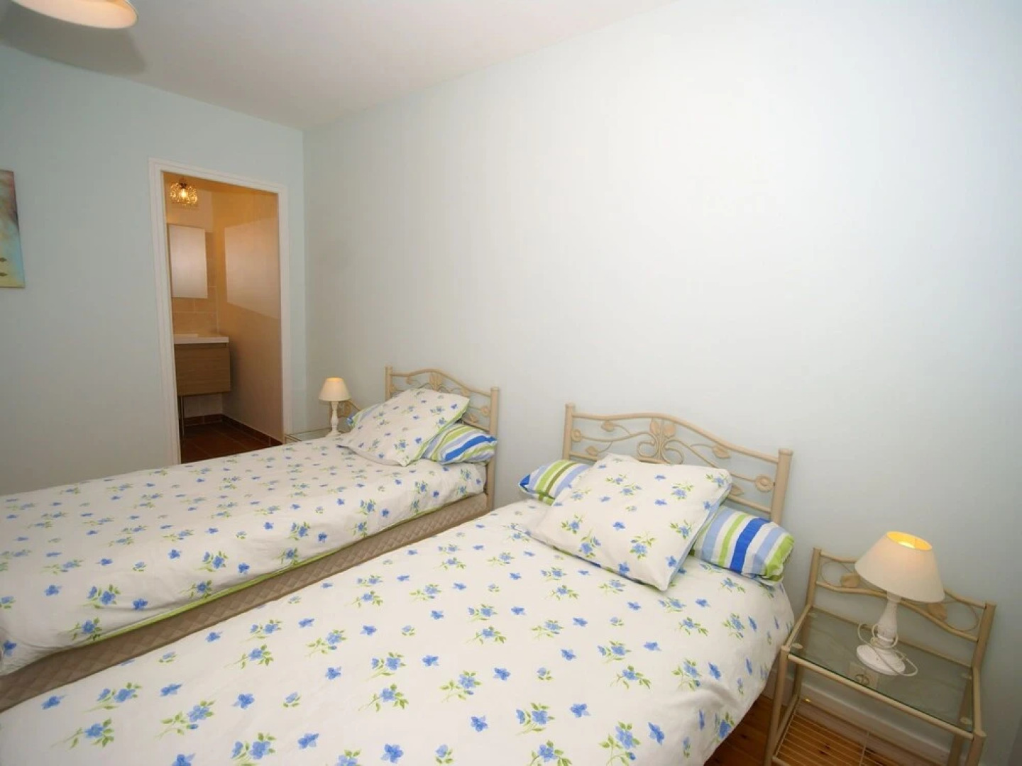 Cozy Farmhouse in Maisons With Fireplace