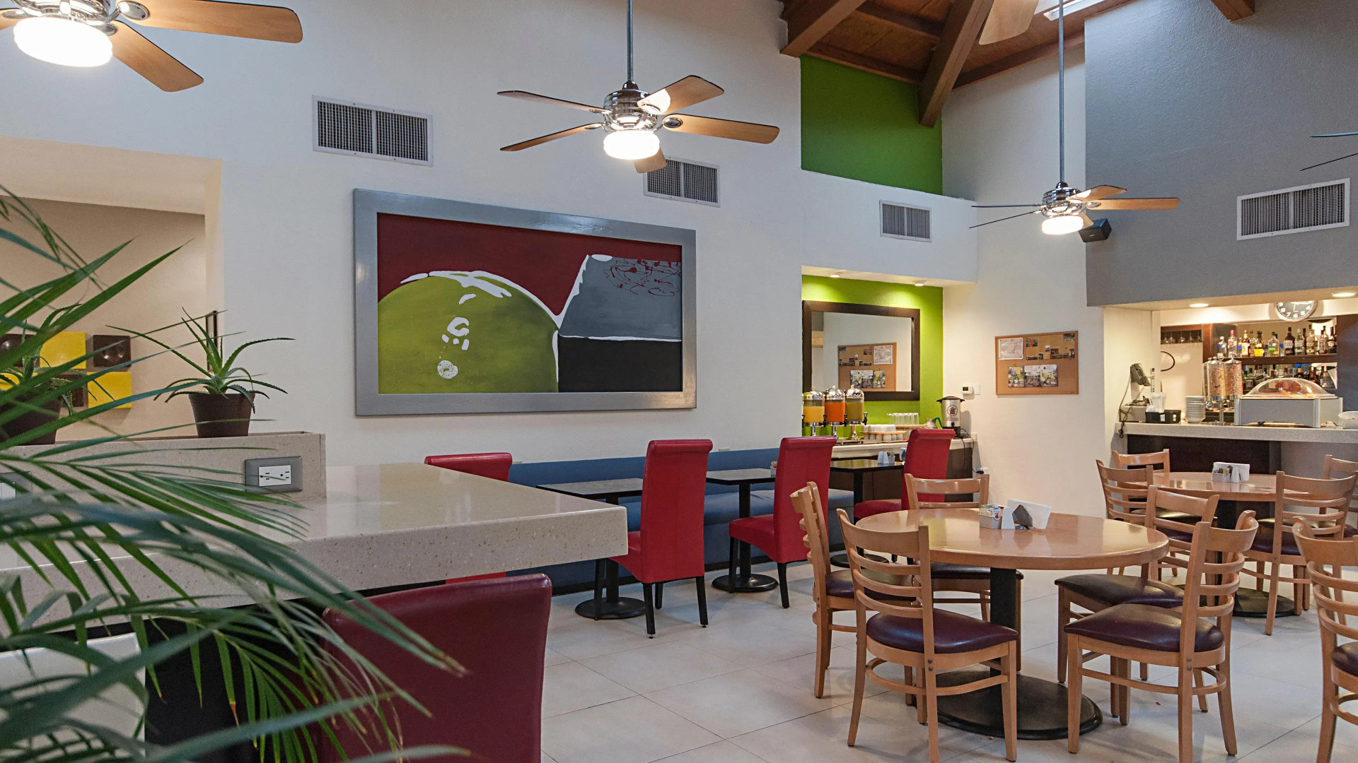 Holiday Inn & Suites Chihuahua Expo