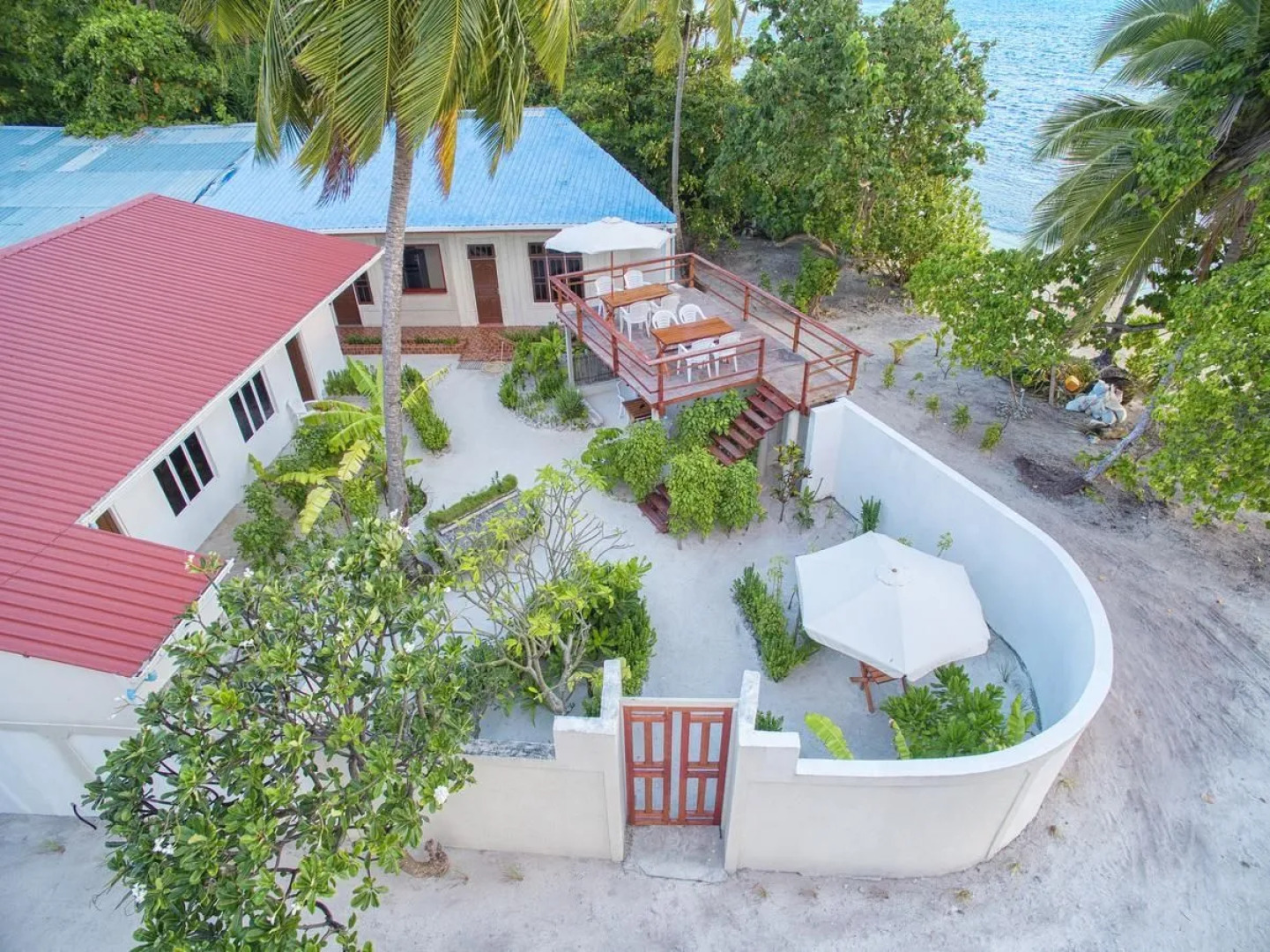 South Ari Dive Center