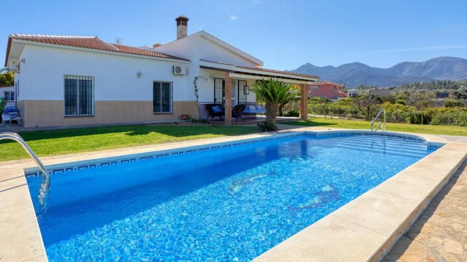 Casa La Gallega Alhaurin de la Torre by Ruralidays