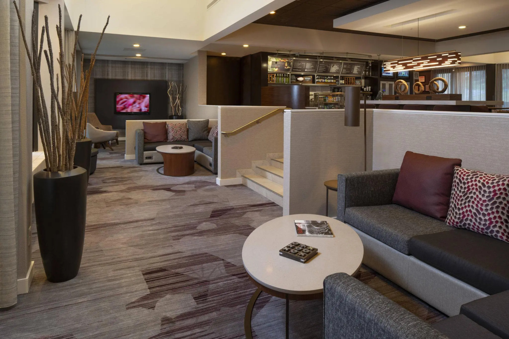 Courtyard by Marriott Nashville Airport