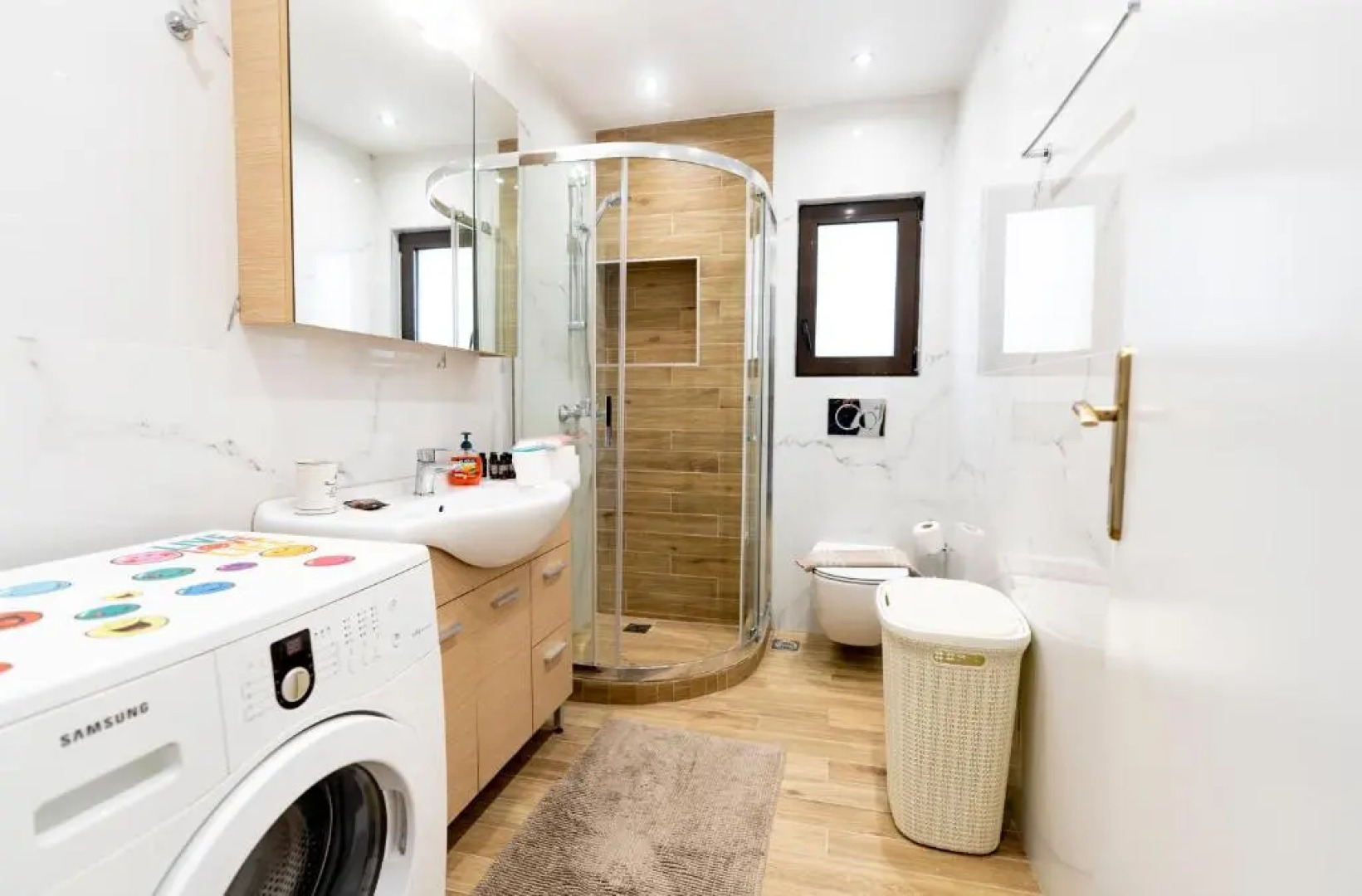 Glyfada Glass-Walled Designed Apt