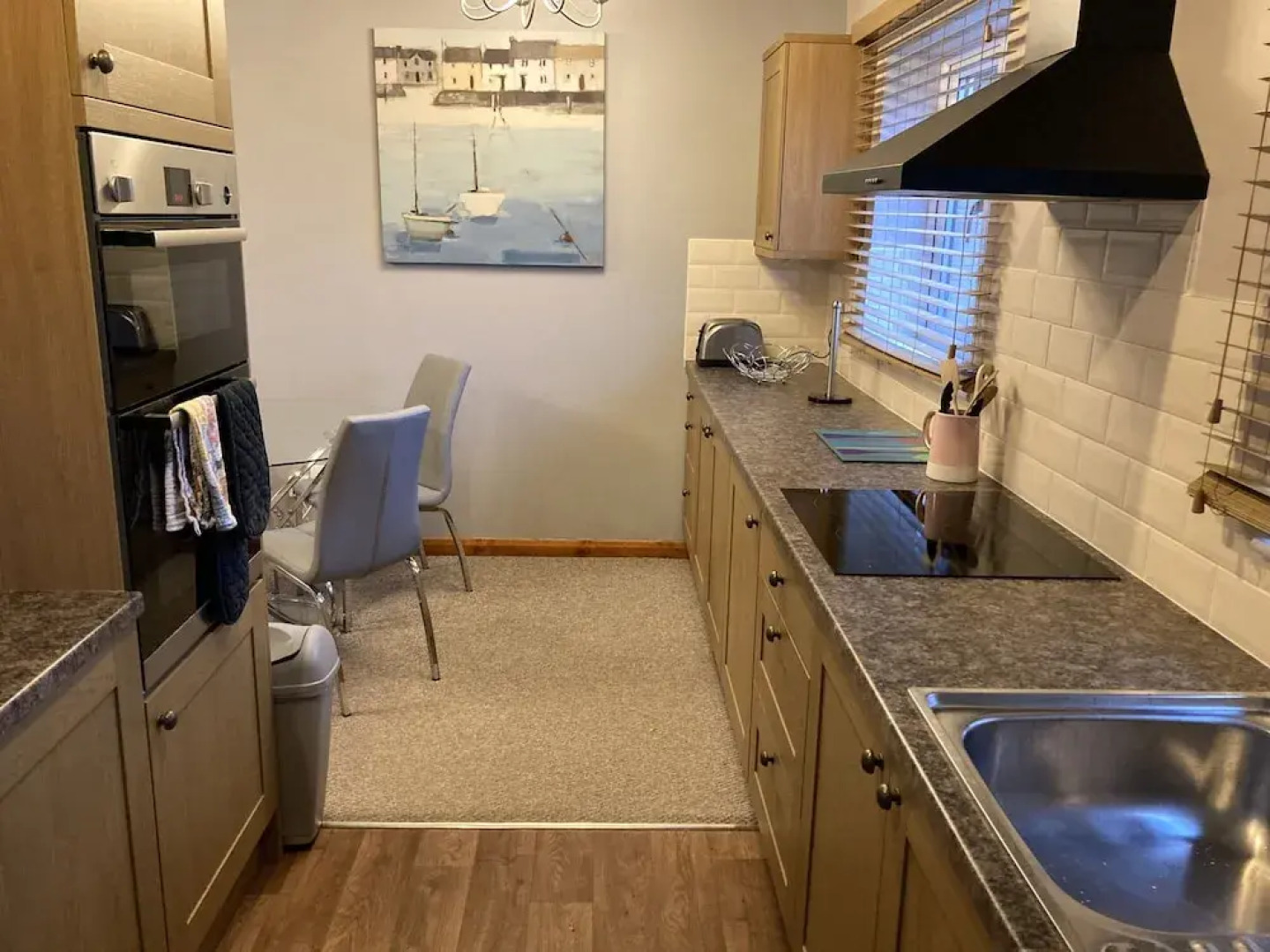 Spacious Detached Bungalow With Ample Parking