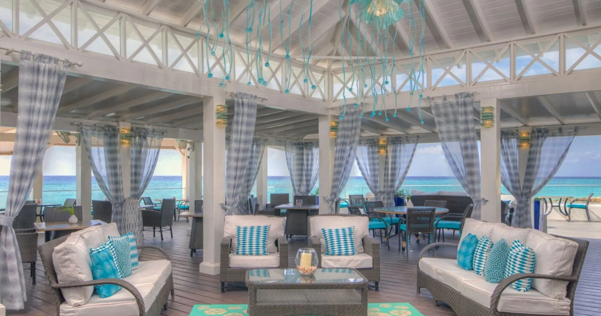 Sea Breeze Beach House by Ocean Hotels - All Inclusive