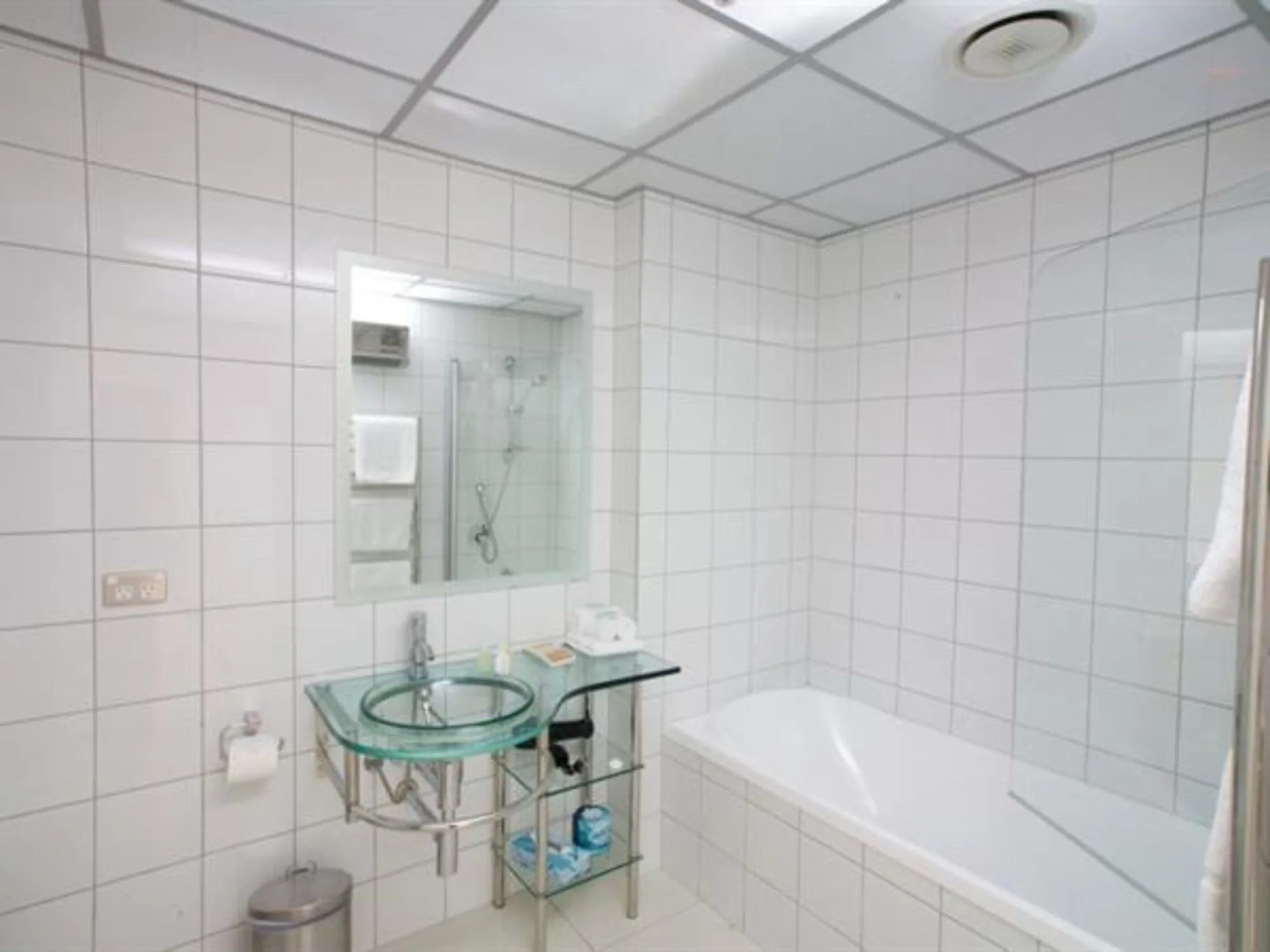 70 Tory Apartment Hotel