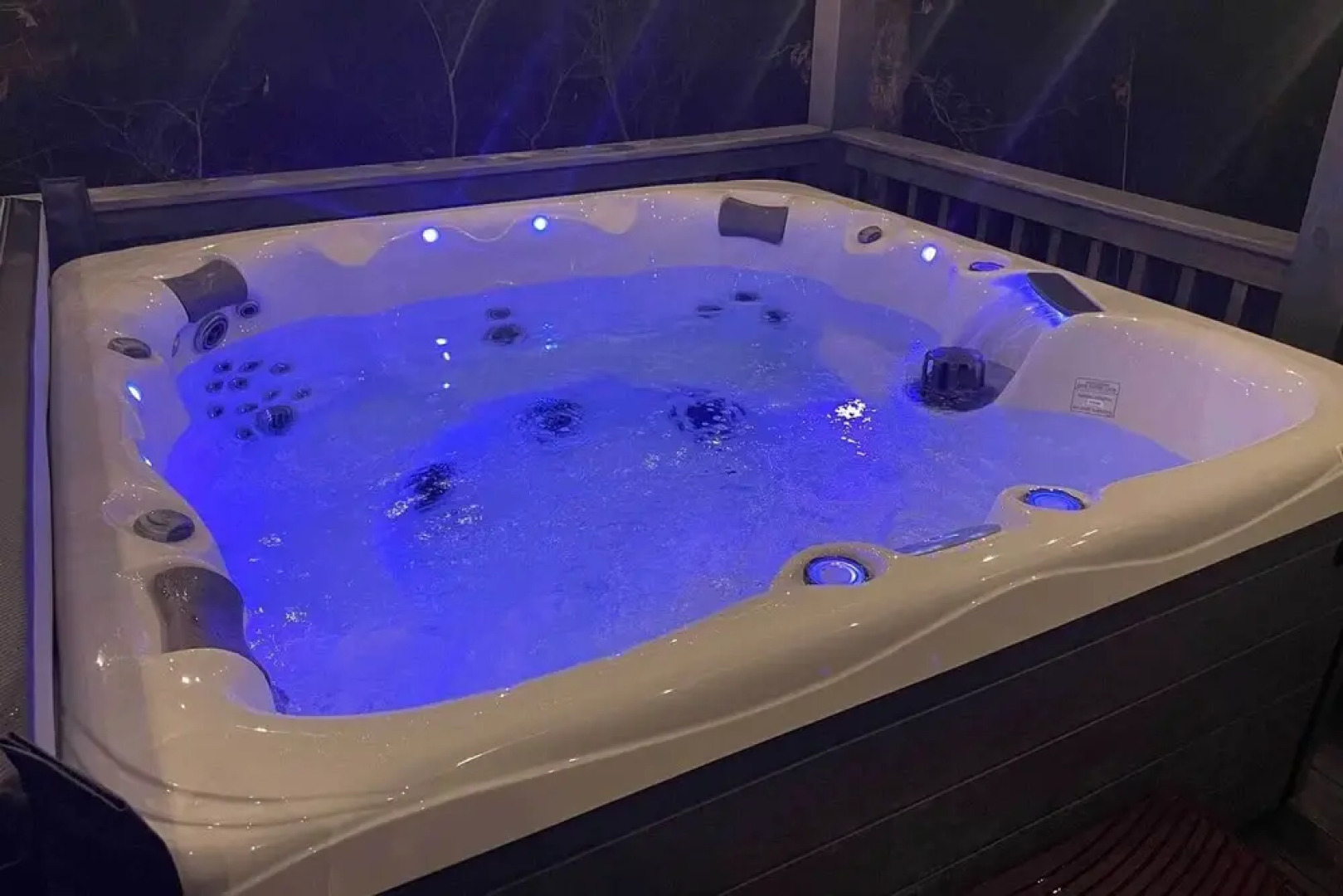 Broken Bow Tiny Home w/ Fire Pit: 4 Miles to Lake!