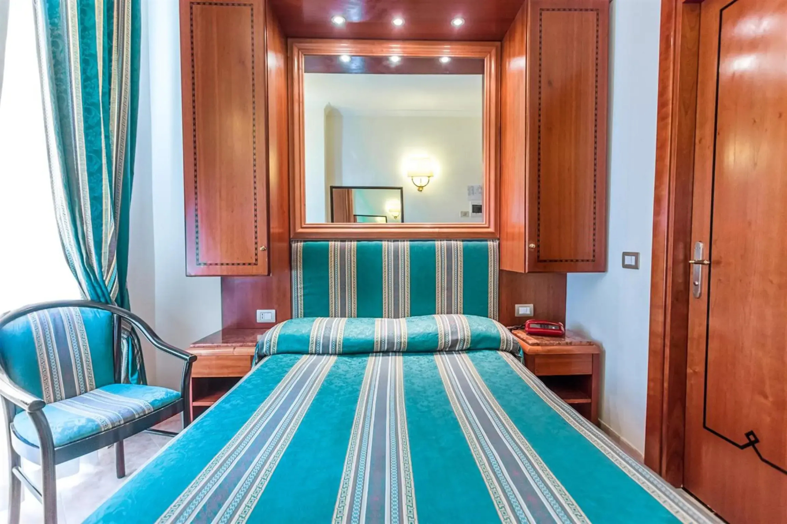 Raeli Hotel Floridia