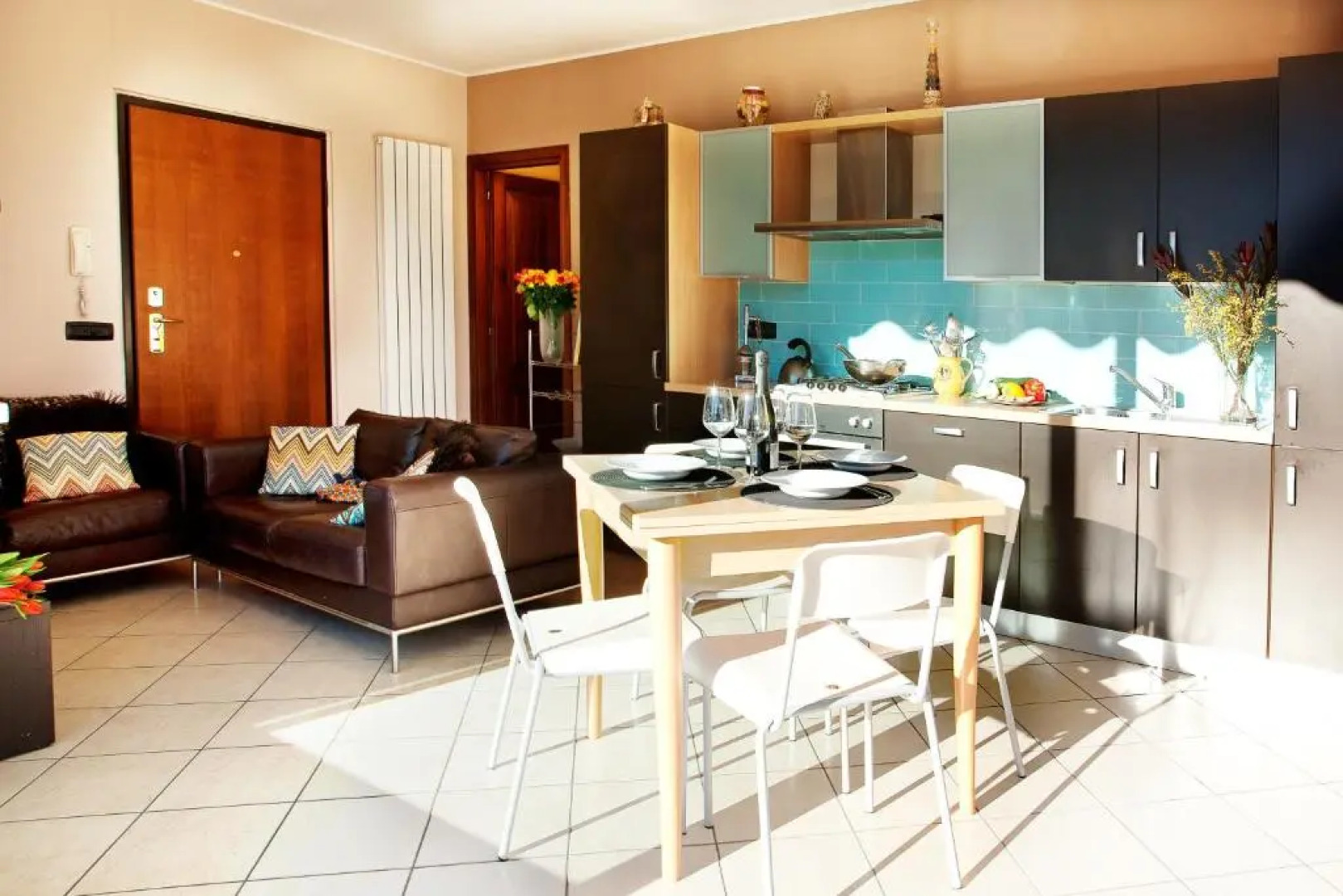 Argegno Modern Apartment