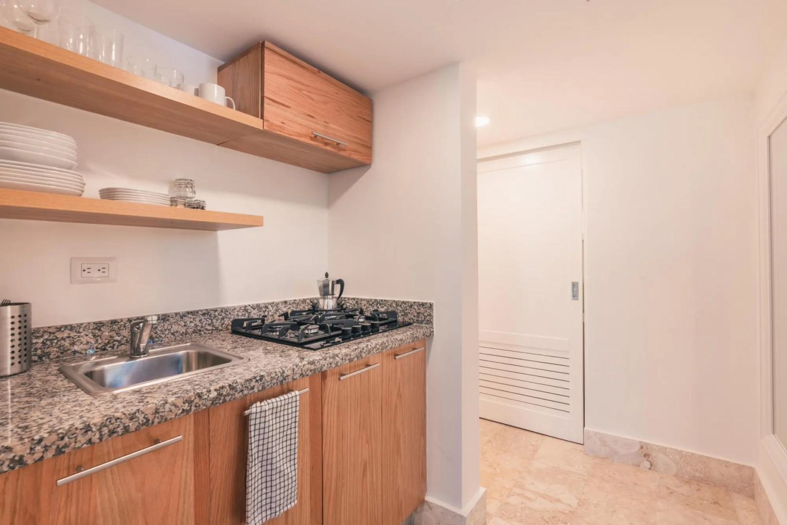 Beautiful Studio at Green One AA4