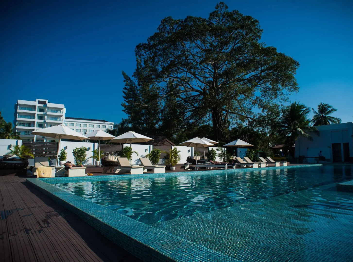 Queenco Hotel & Casino