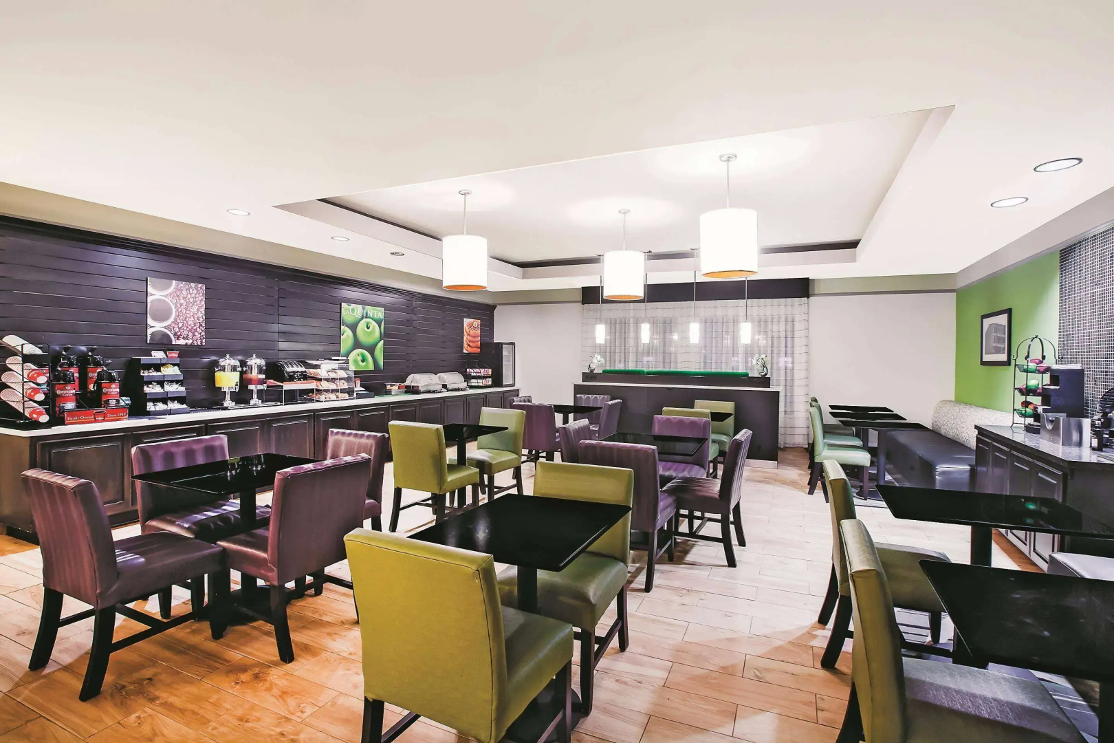 La Quinta Inn & Suites by Wyndham Beaumont West