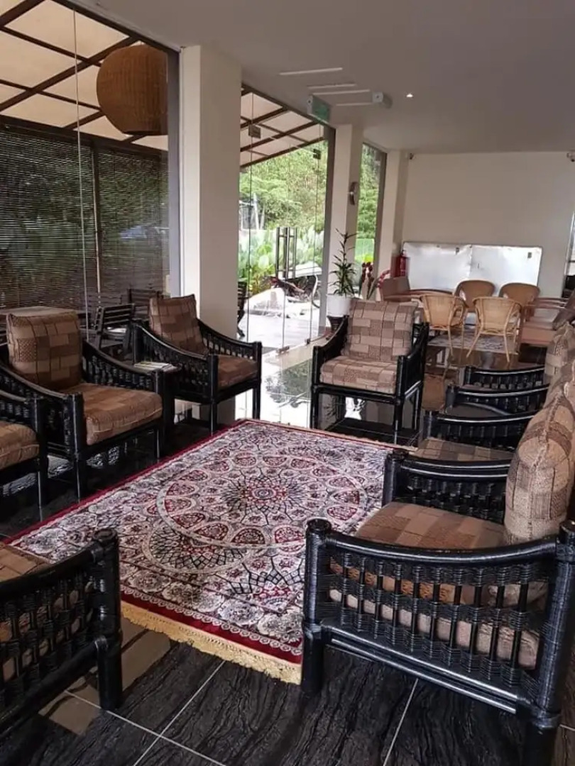 The Beautiful Marigold Hotel