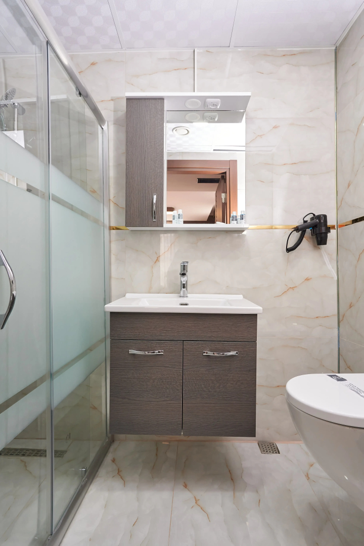 Renzo Hotel - Special Category