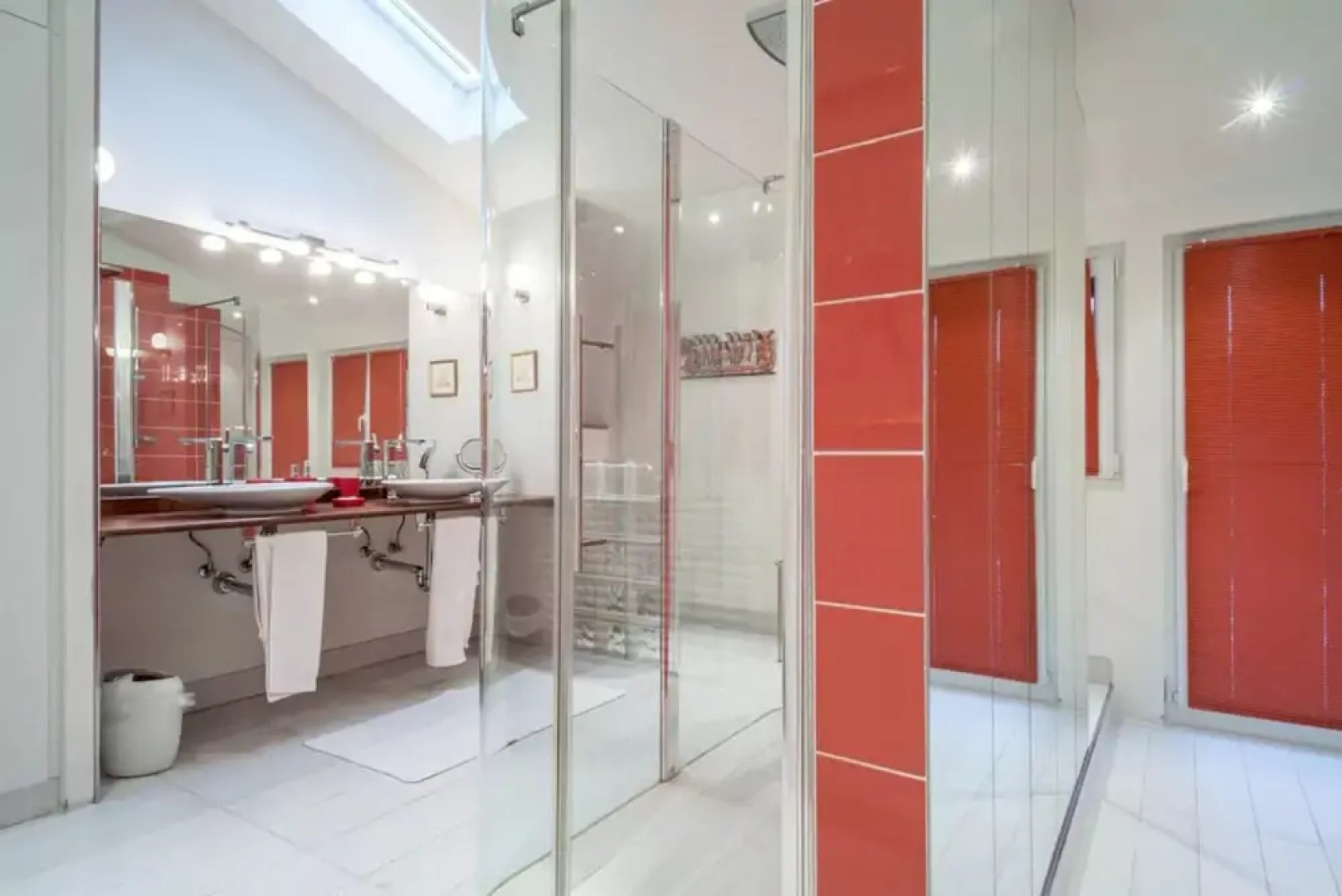 EPFL 3BD The Lake Villa in St Sulpice