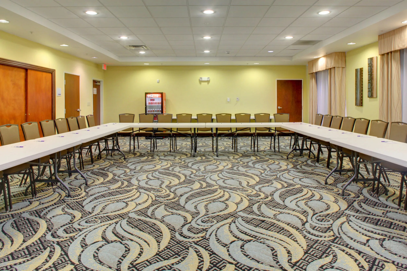 Holiday Inn Express Hotel & Suites Cross Lanes by IHG