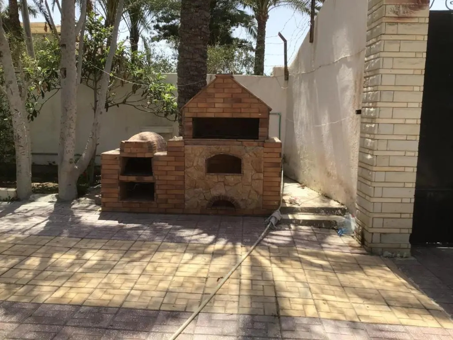4 Bedroom superior family villa with private pool, 5 min from beach Abu Talat
