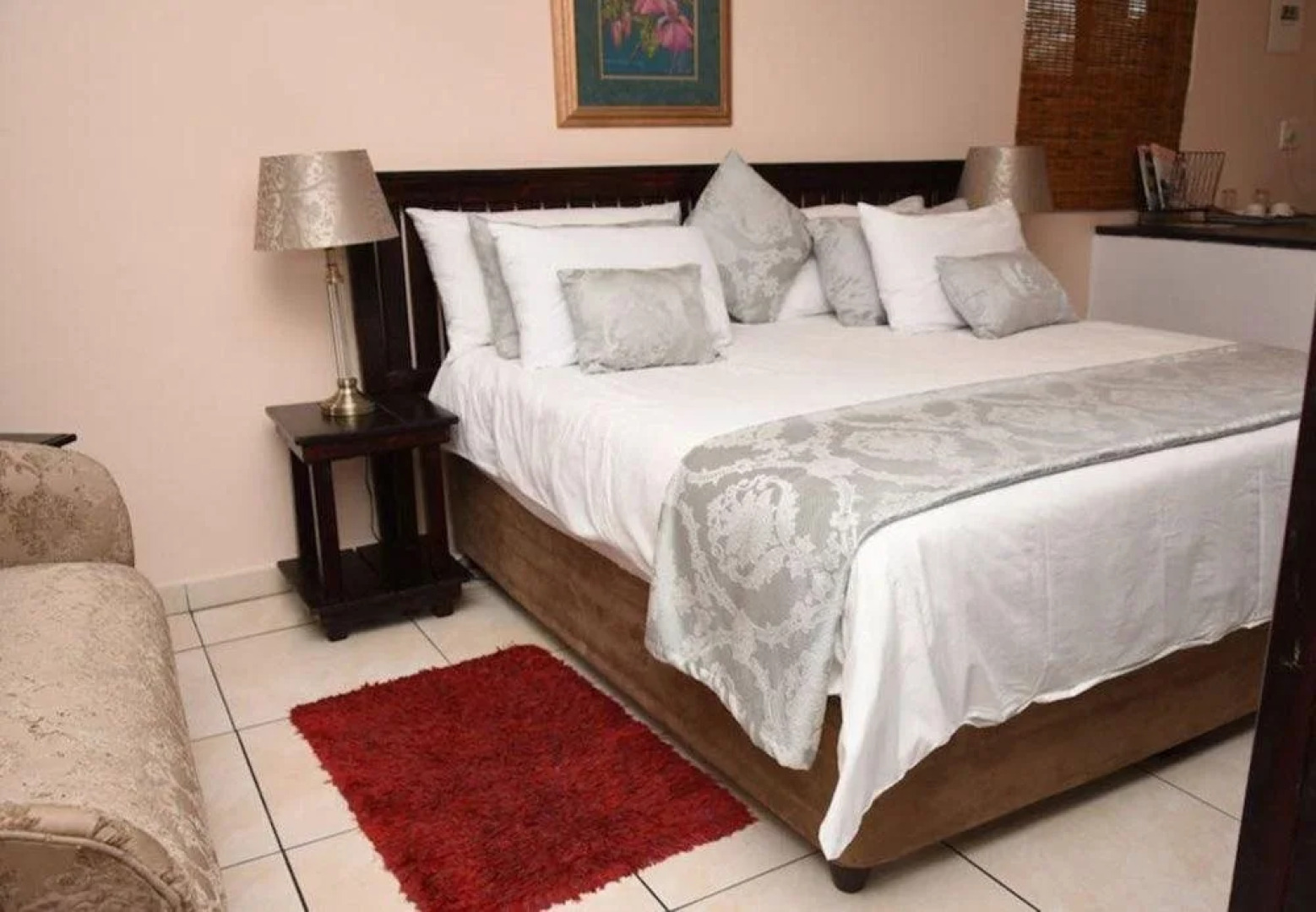 Umqhele Bed  Breakfast