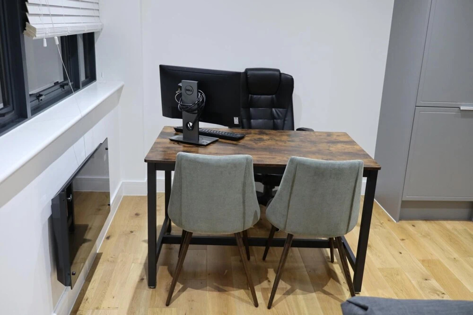 NEW Superb 1BD Apartment Heart of Dartford Kent