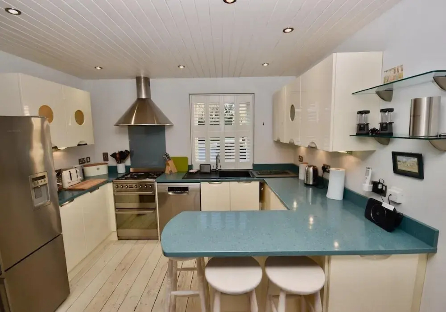 The Boathouse Seagrove Bay