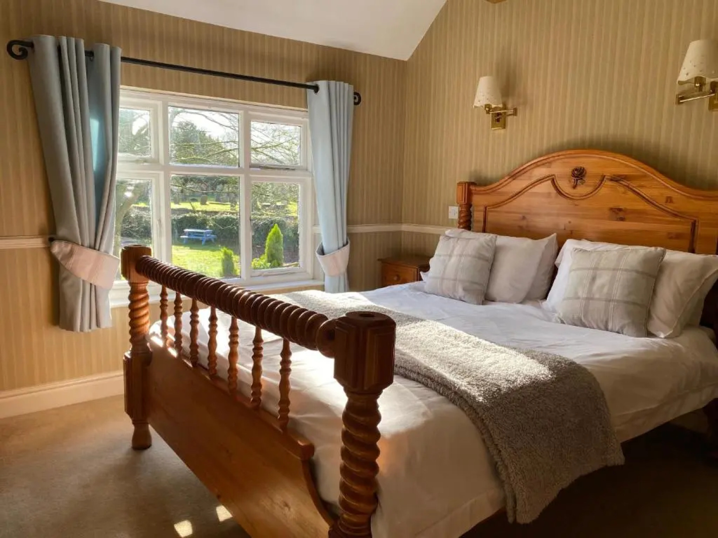 The Egerton Arms Astbury