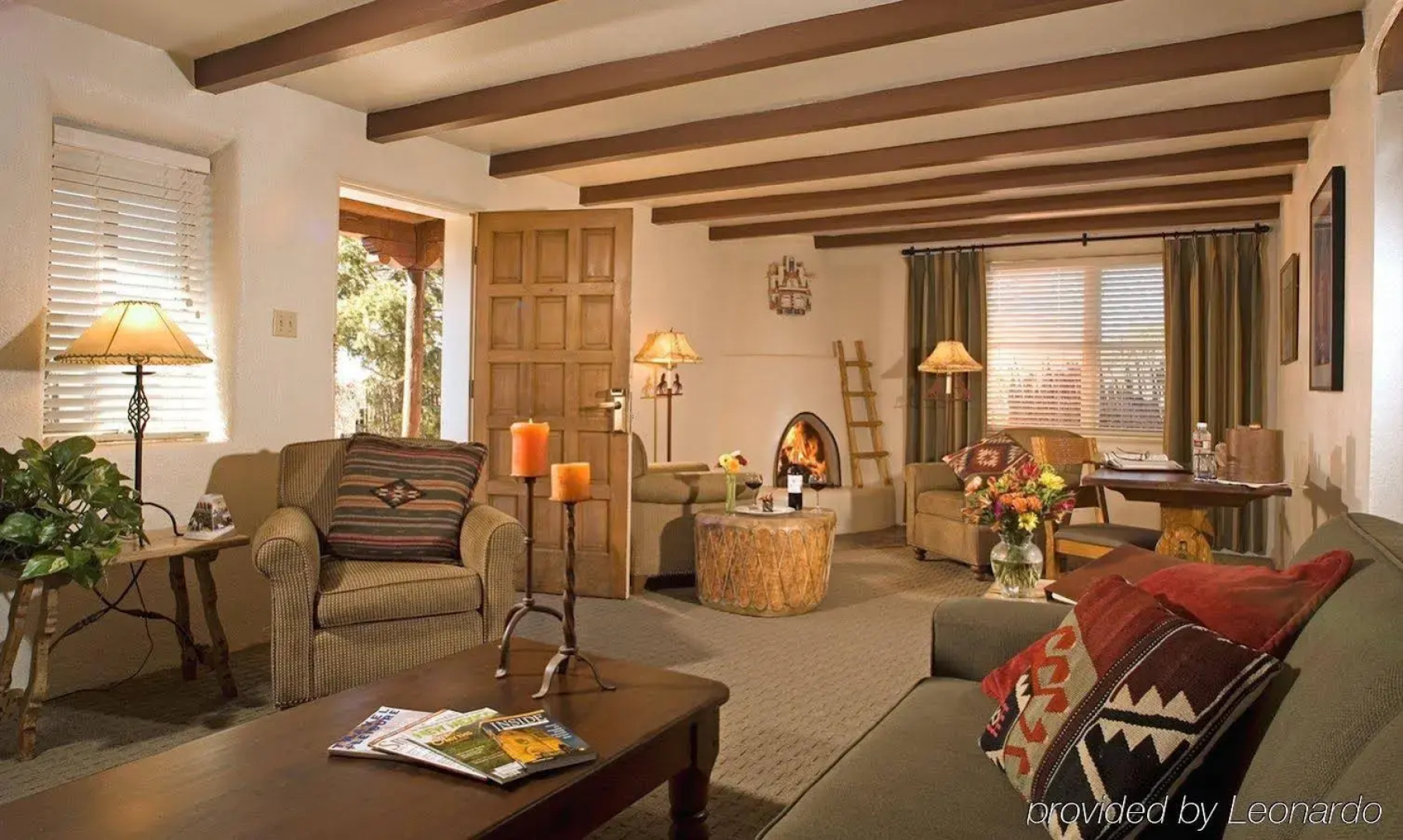 Bishop's Lodge, Auberge Collection