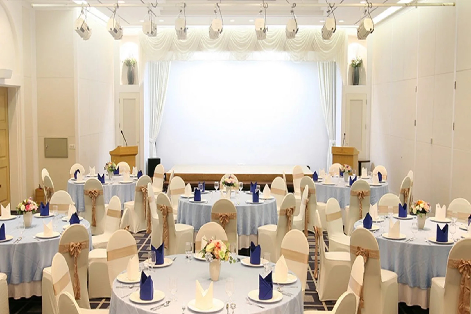 The Suites Hotel Jeju