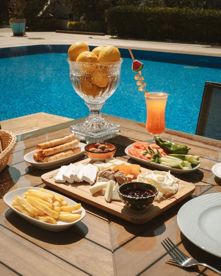 Lemon Garden Hotel Turkbuku