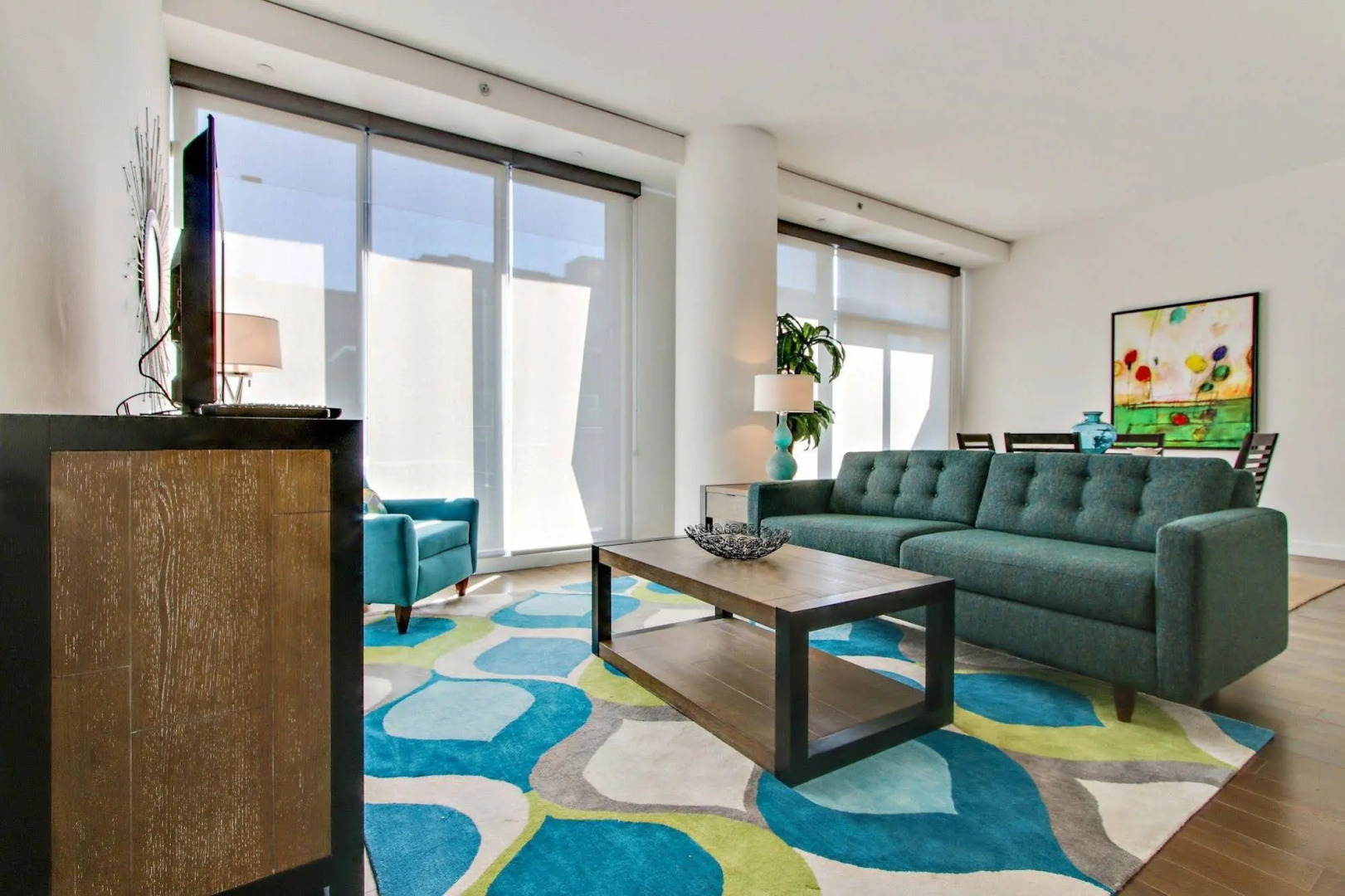 Global Luxury Suites at Figueroa Street