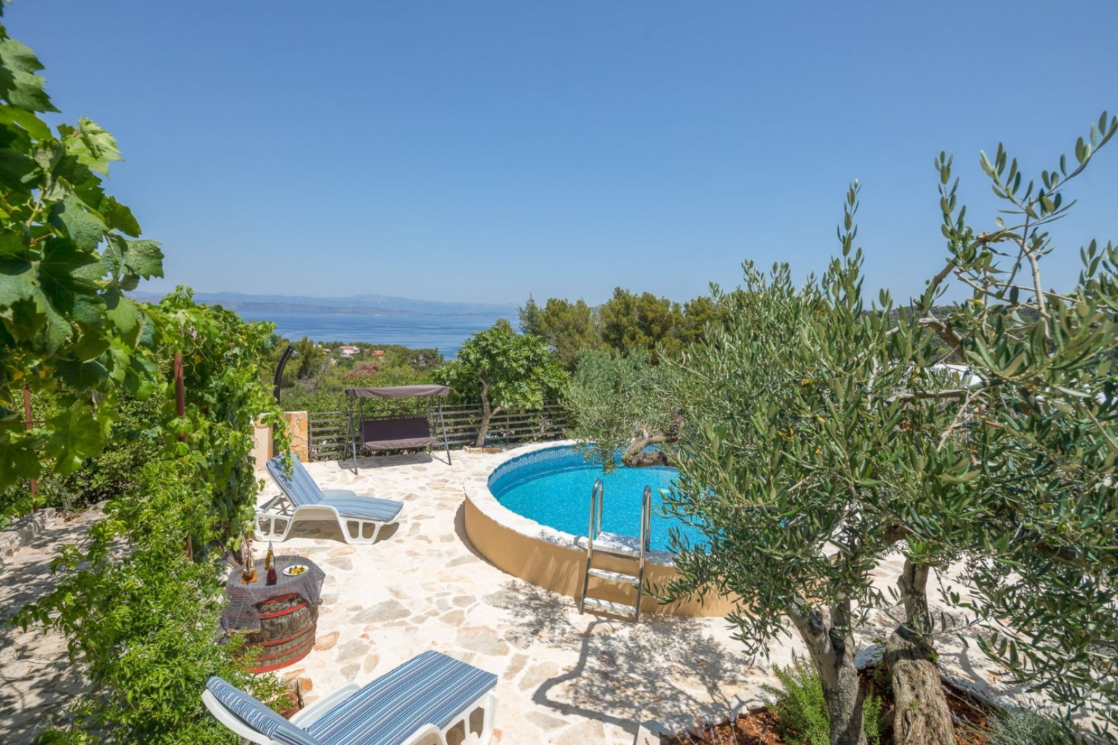Holiday house Villa Ante - with pool: Rogac, Island Solta