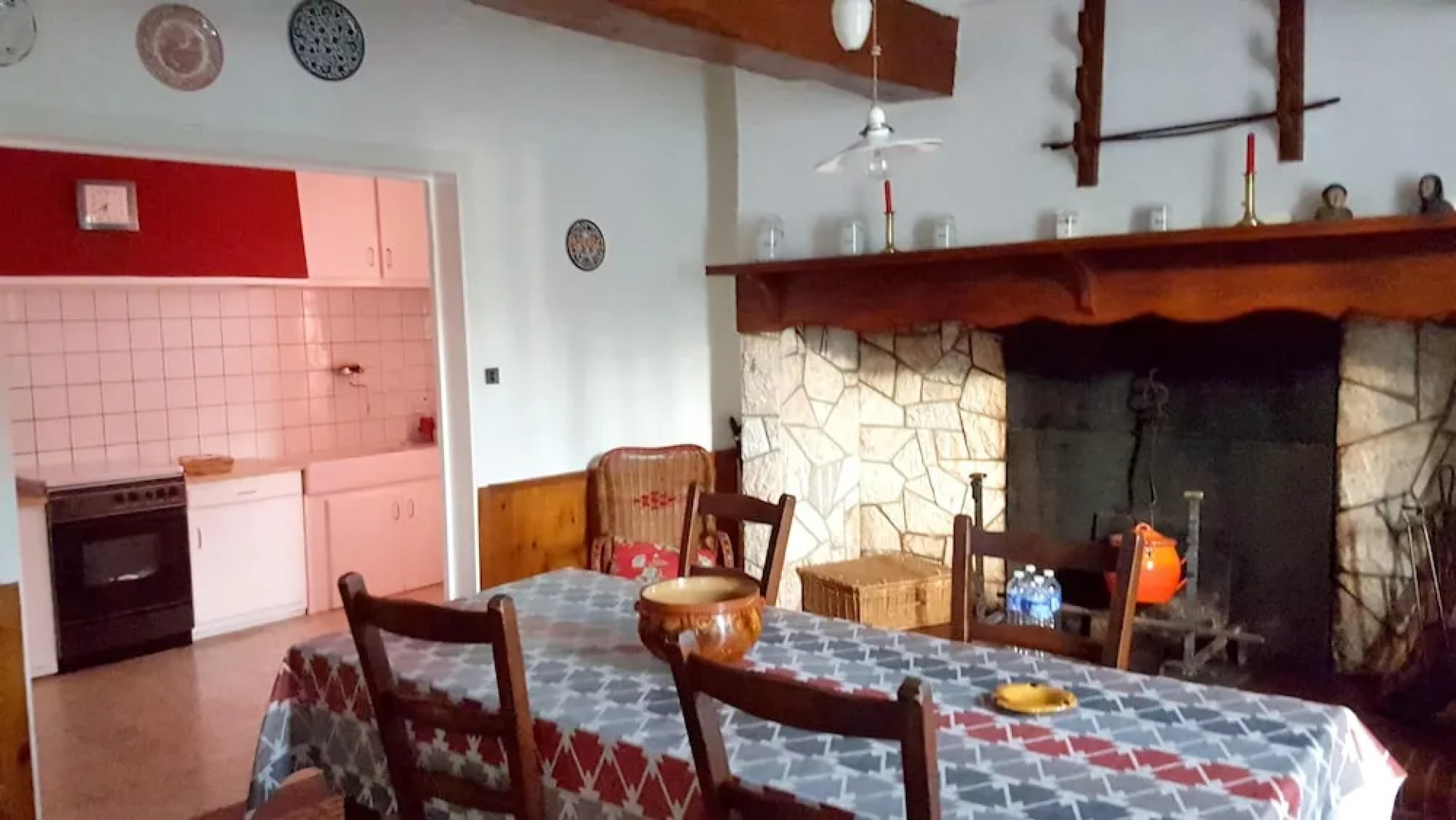 House With 3 Bedrooms in Vic-fezensac, With Wifi - 146 km From the Slo