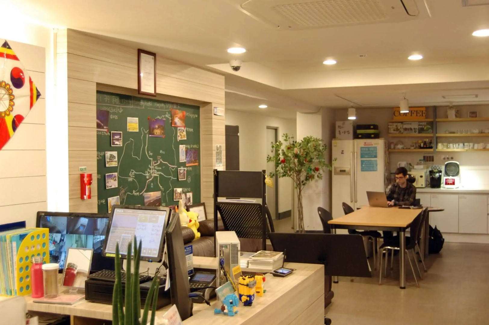 Empathy Dongseongro Guesthouse