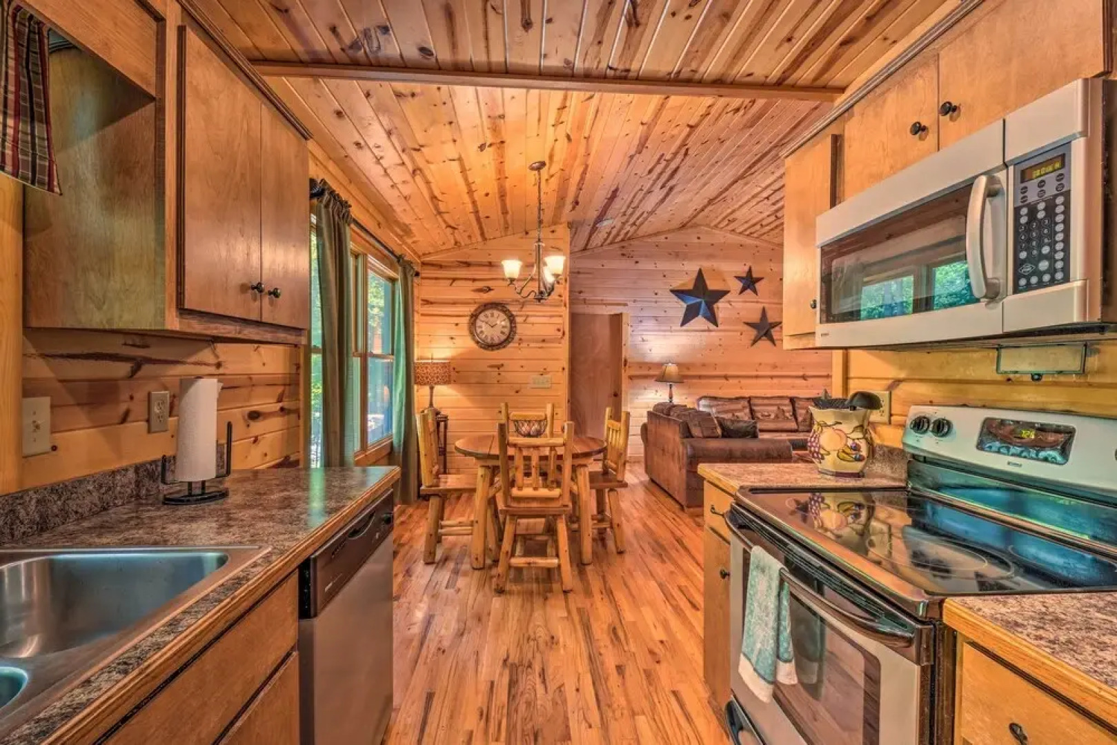 The Georgia Peach Cabin 8 Mi to Dwntn Helen