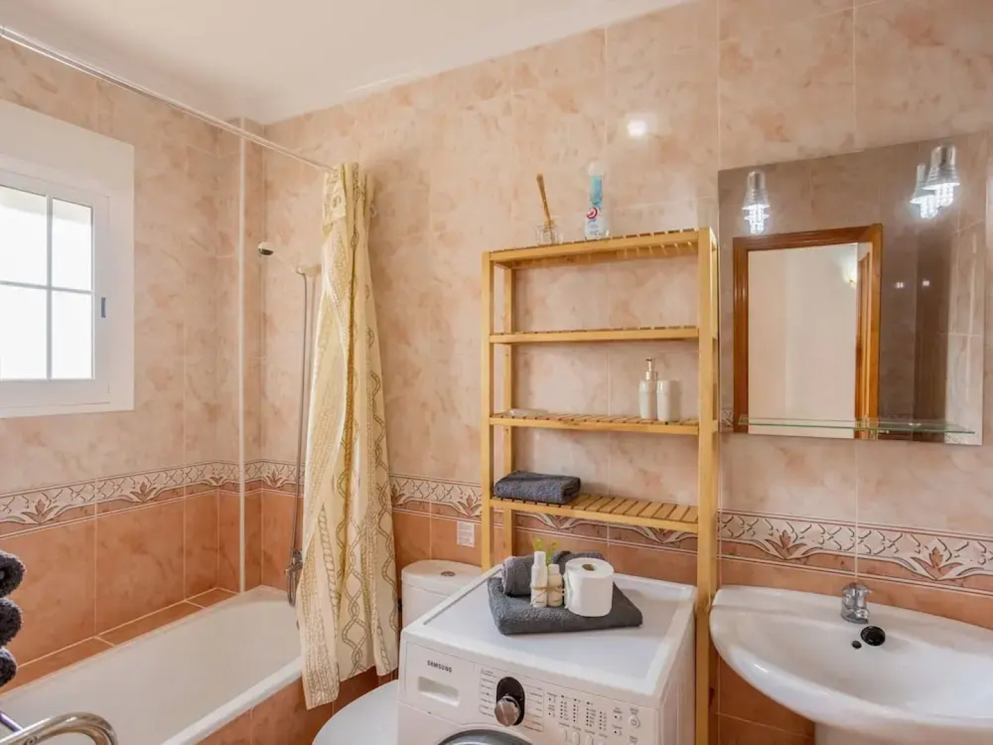 Belvilla by Oyo Lomas de Cabo Roig