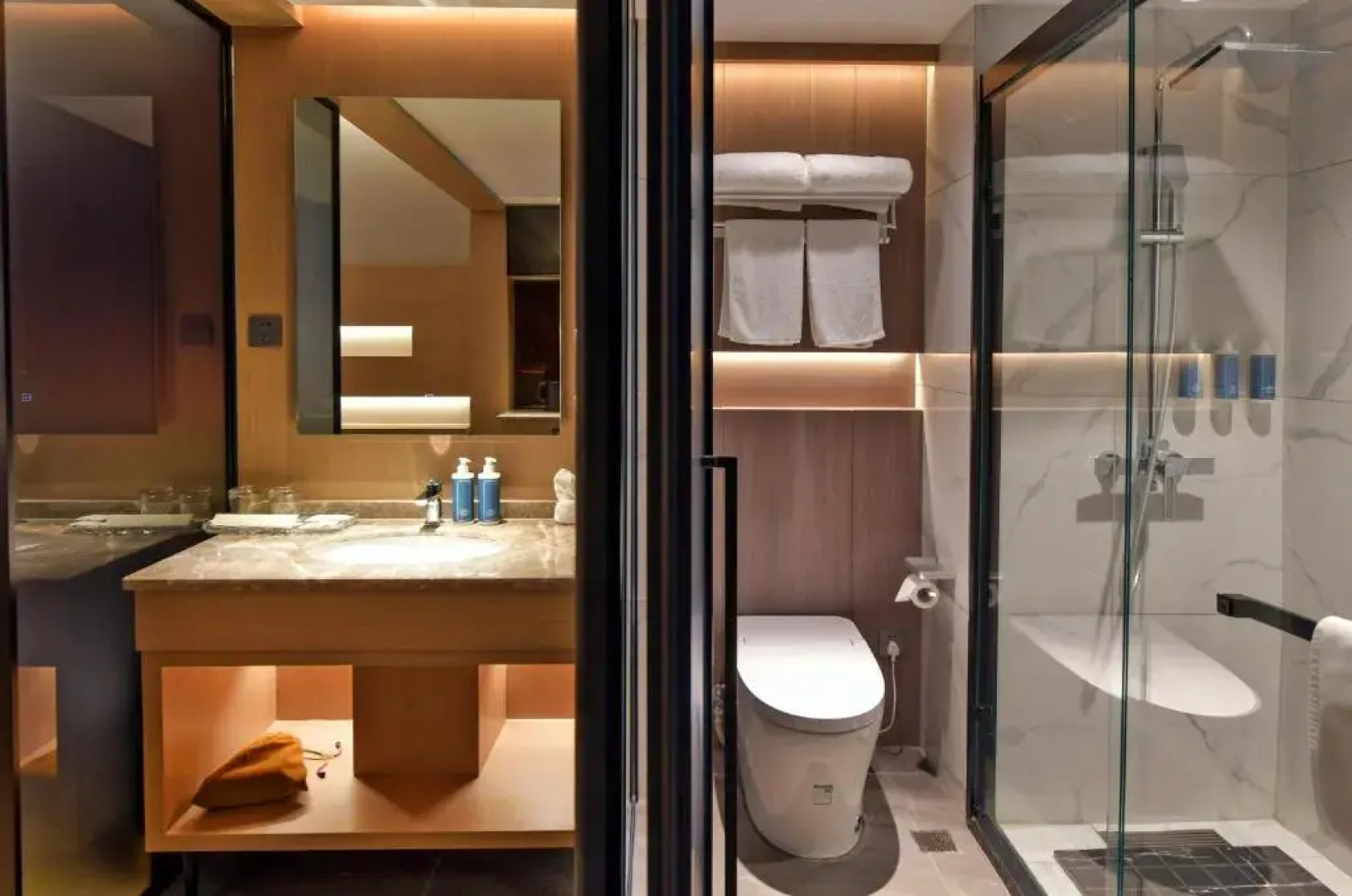 International Grand Hotel