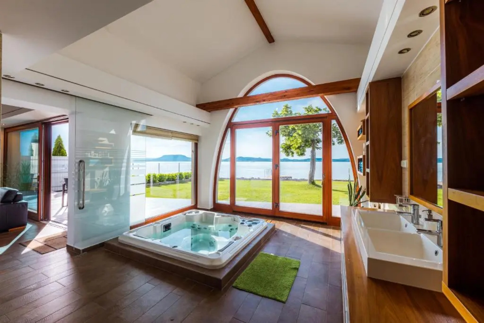 Balaton View Apartment