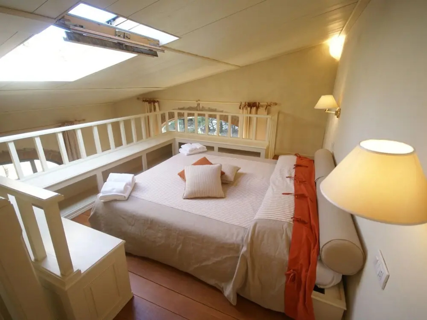 Cosy Apartment on Spacious Agriturismo, Near Beach and Culture