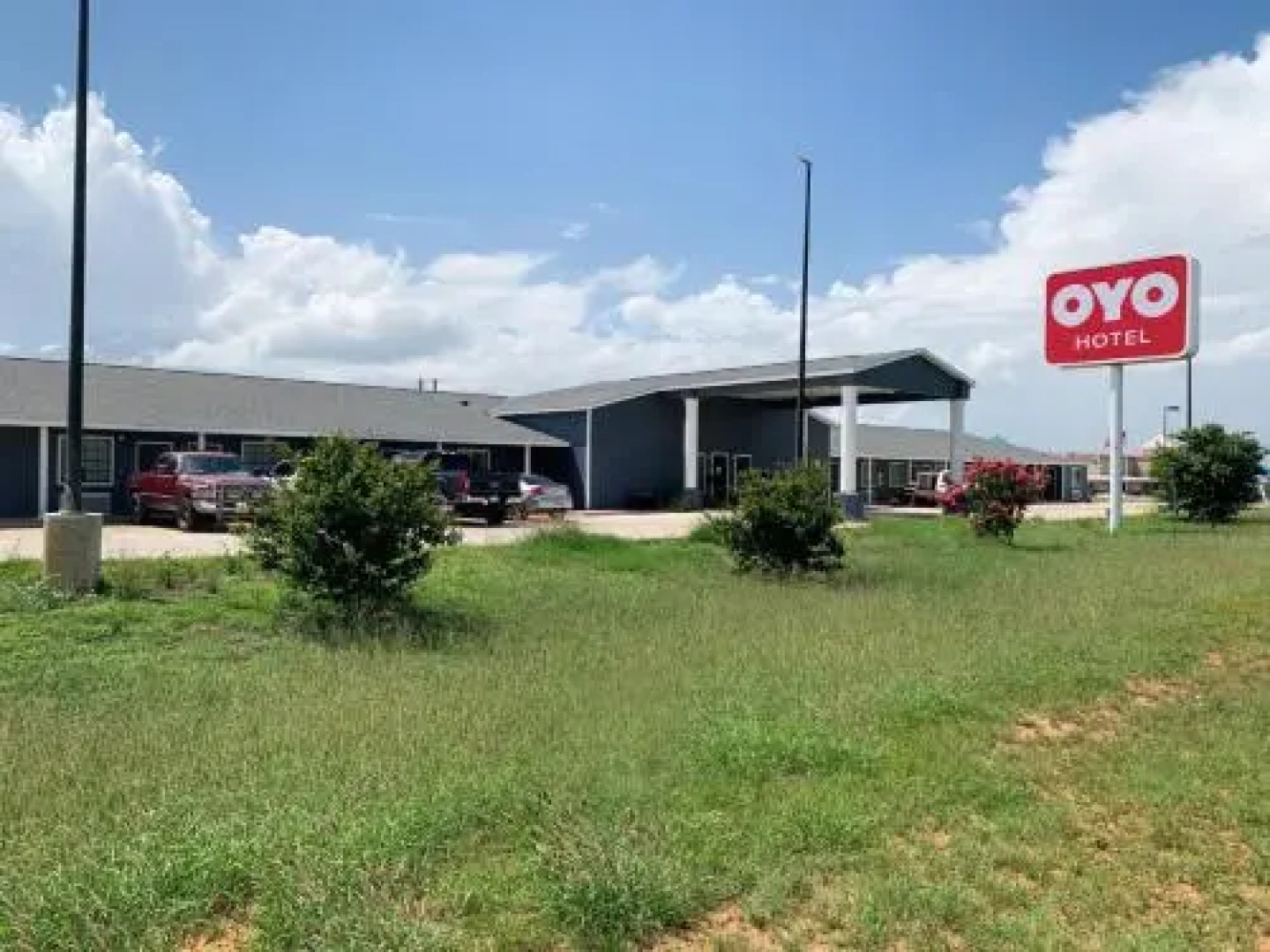 Southern Inn and Suites Pearsall