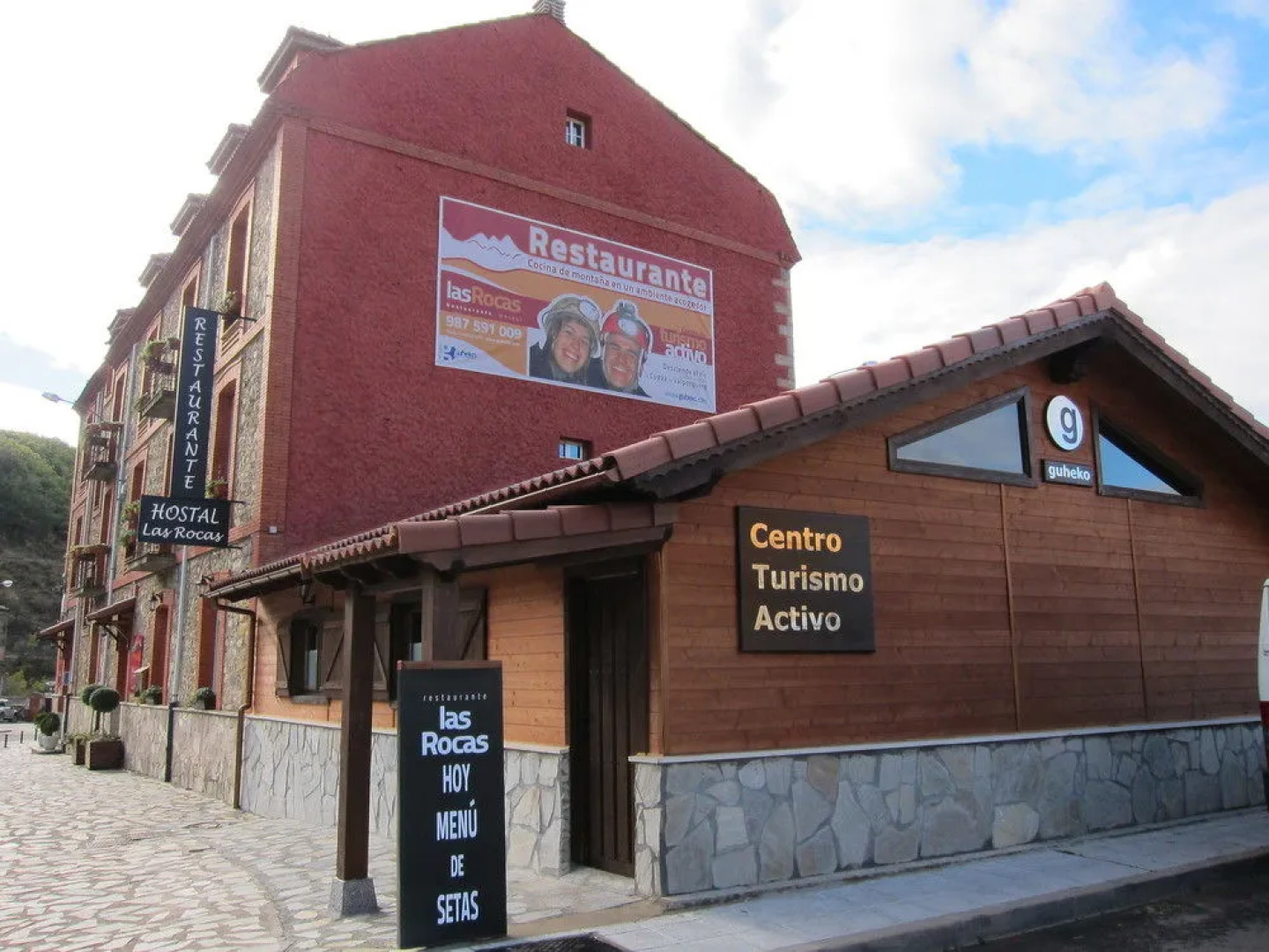 Albergue Cueva de Valporquero