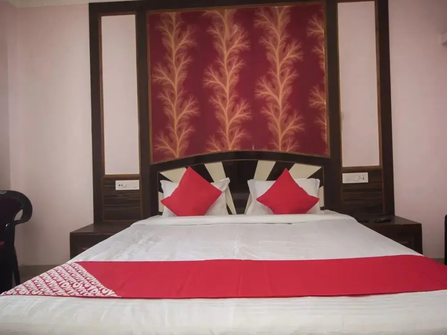 Garg Residency By OYO Rooms