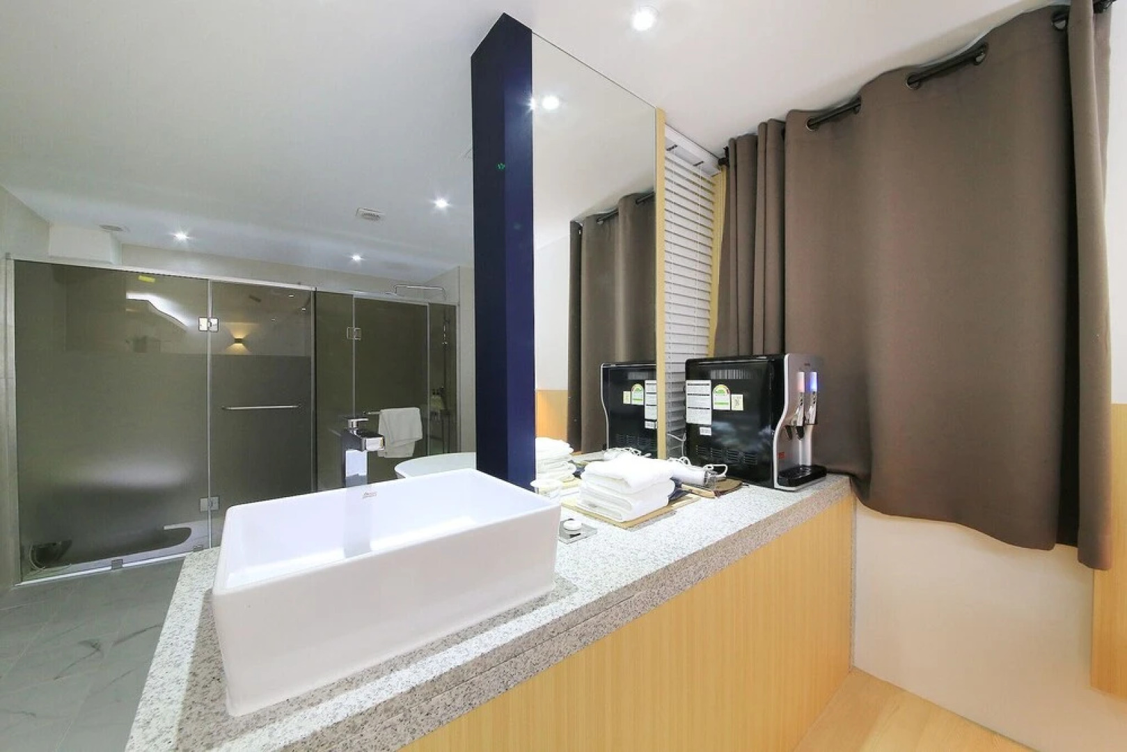 Indeokwon Brownstone